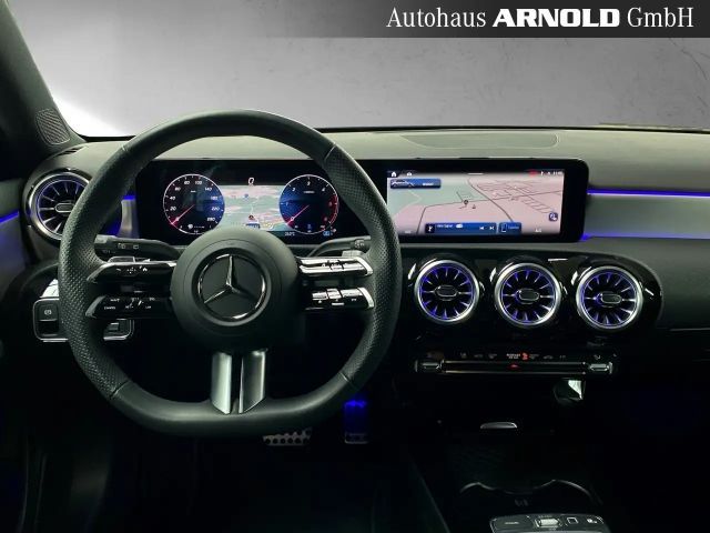 Mercedes-Benz A 220