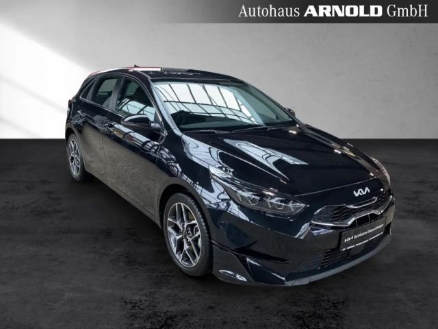 Kia Ceed / cee'd