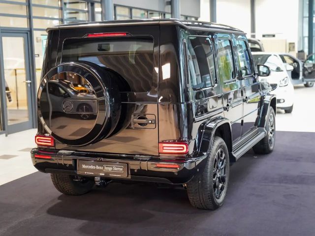Mercedes-Benz G 450