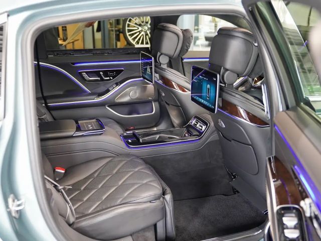 Mercedes-Benz S 680
