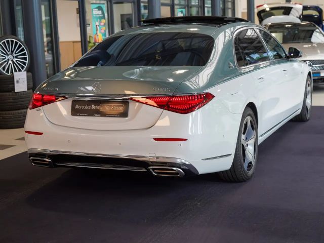 Mercedes-Benz S 680