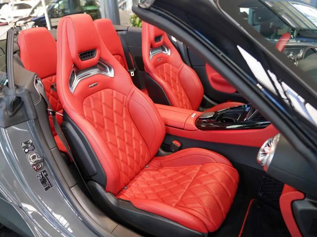 Mercedes-Benz SL 63 AMG