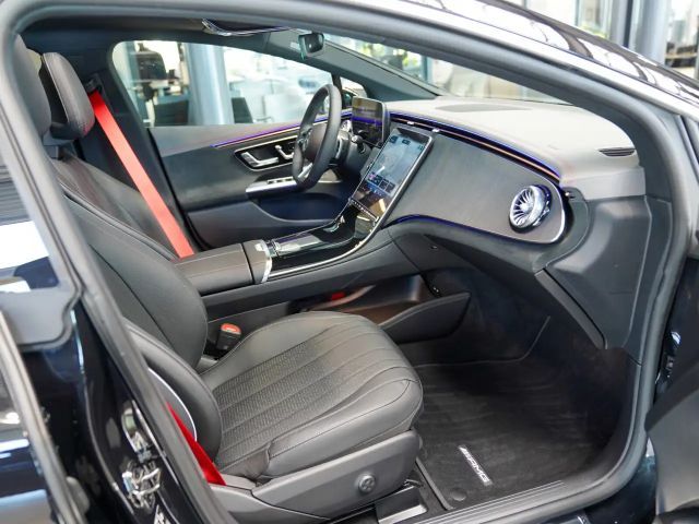 Mercedes-Benz EQE 500