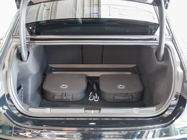 Mercedes-Benz EQE 350