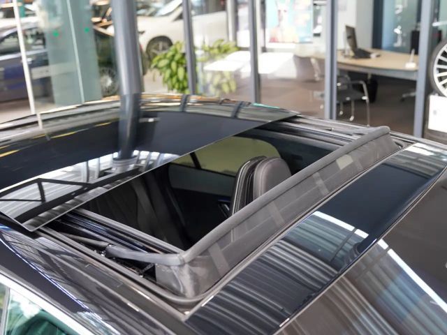 Mercedes-Benz EQE 350