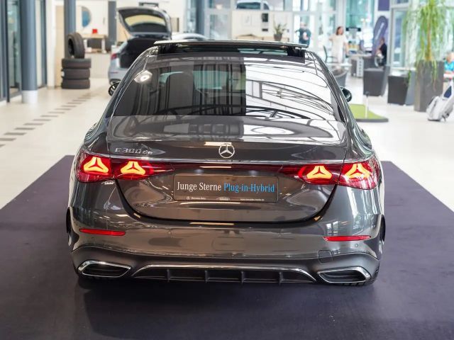 Mercedes-Benz E 300