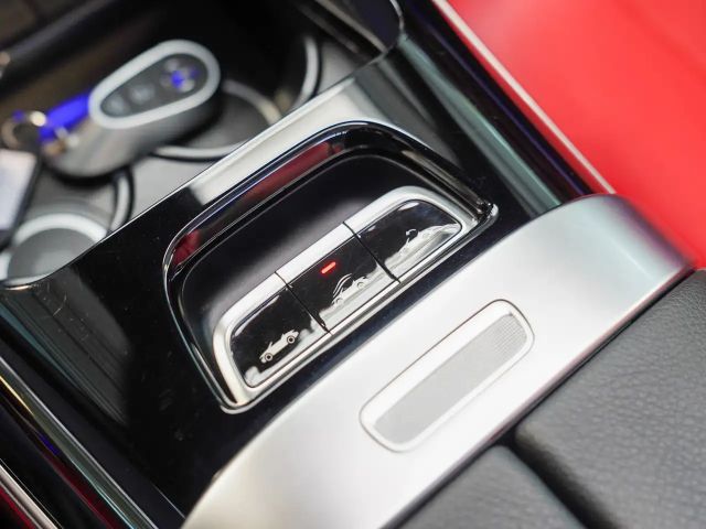 Mercedes-Benz CLE 200
