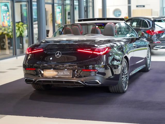 Mercedes-Benz CLE 200