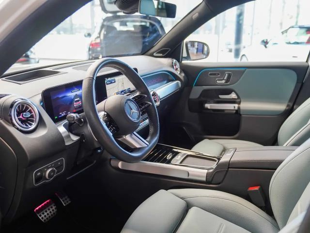 Mercedes-Benz EQB 350
