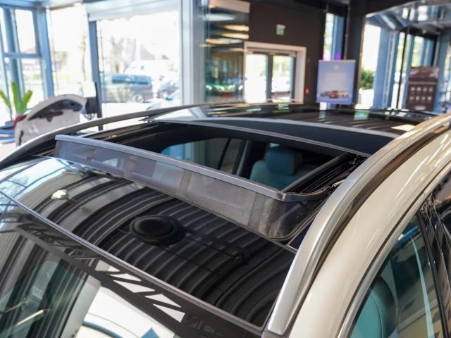 Mercedes-Benz EQB 350