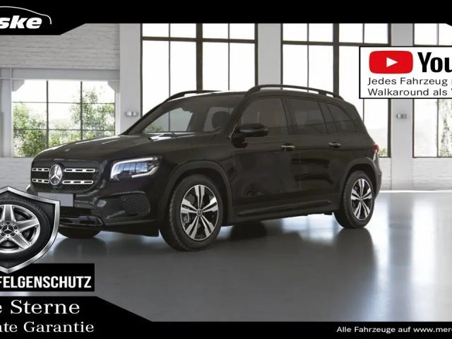 Mercedes-Benz GLB 220
