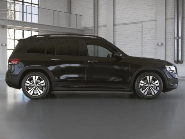 Mercedes-Benz GLB 220