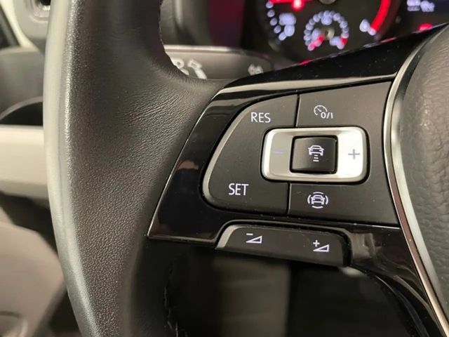 Volkswagen Grand California