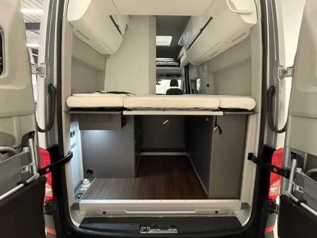 Volkswagen Grand California
