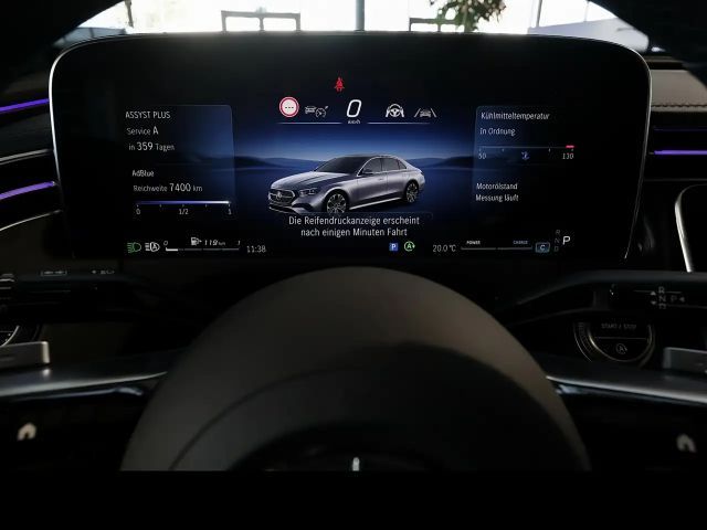 Mercedes-Benz E 220