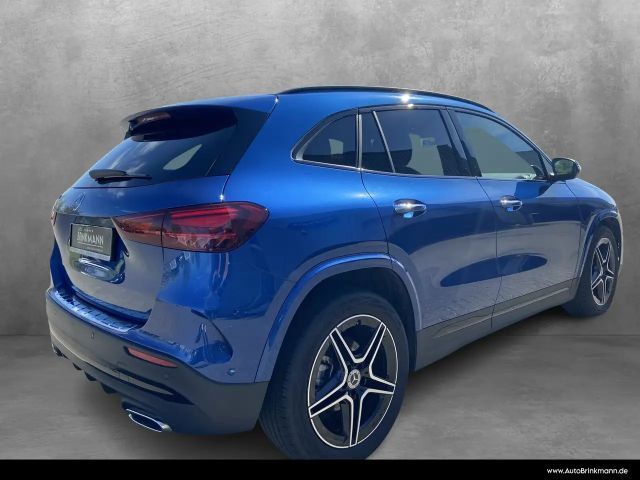 Mercedes-Benz GLA 180