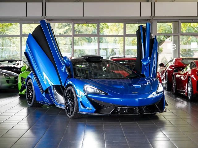 McLaren 620R Limitiert - 225 Exemplare Carbon NUR 79km 2025 Benzine