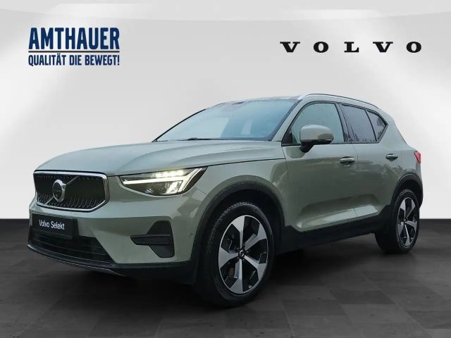 Volvo XC40 Core 2WD 360°/ ACC/ BLIS/ 19" 2025 Benzine