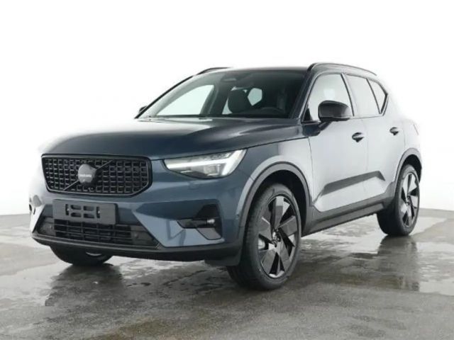 Volvo XC40 B3 Plus Black Edition 360°/BLIS/CTA/ Notrad 2026 Benzine