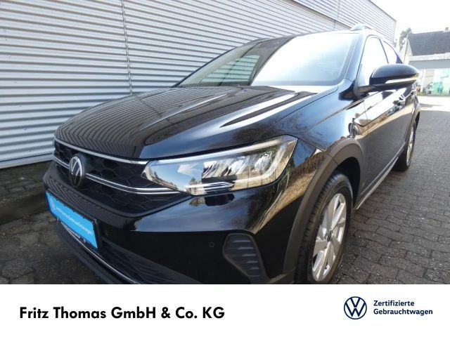 Volkswagen Taigo Life Taigo 1.0 TSI Life LED AHK Navi RKamera SHZ PDC 2025 Benzine