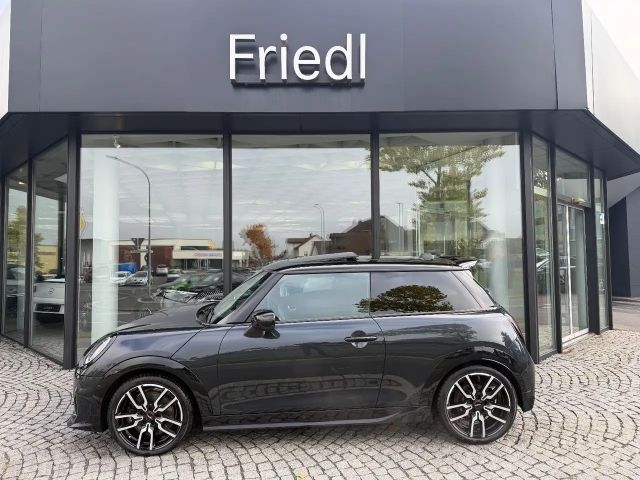 MINI Cooper S JCW - TRIM,LED,PANORAMA,HUD,DCC 2024 Benzine