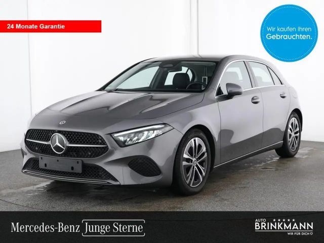 Mercedes-Benz A 220 4M ADVANCED/LED/KAMERA/SPURH/WINTER-PAKET Progressive SHZ/Parktronic/Kamera/Klima/Telefon/MF-Lenkrad/L-R Sensor 2025 Benzine