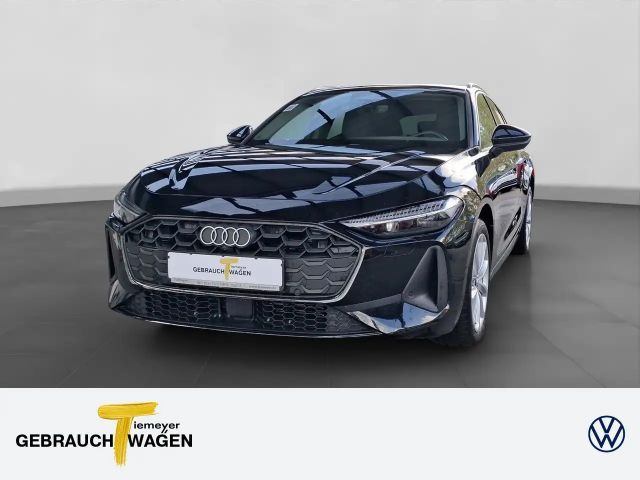 Audi A5 TFSI Q AHK LED+ LM18 KAMERA 2025 Benzine