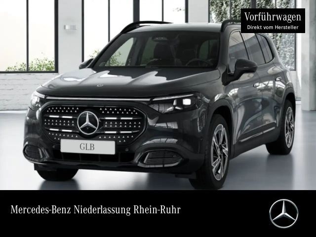Mercedes-Benz GLB 250 Night Pano-Dach LED PTS RÃ¼ckfahrk. 2026 Elektrisch