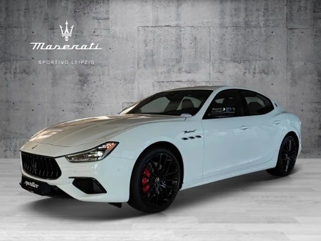 Maserati Ghibli 2023 Benzine