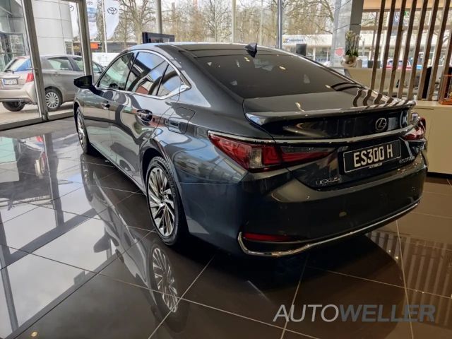 Lexus ES 300