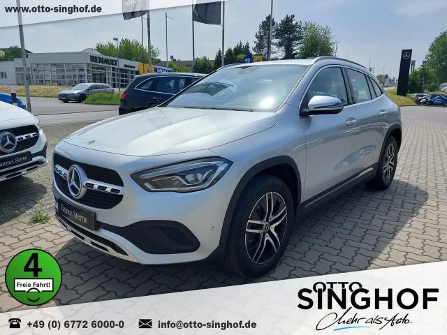 Mercedes-Benz GLA 250 2022 Hybride / Benzine