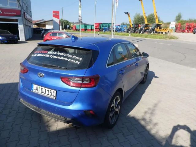 Kia Ceed / cee'd