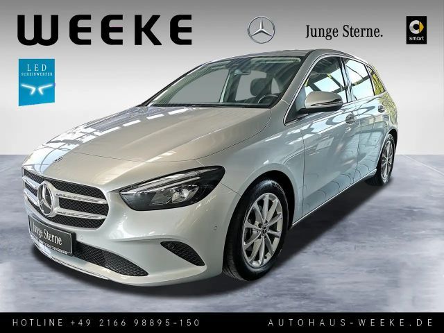 Mercedes-Benz B 180 2021 Benzine